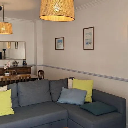 Holidays 에리세이라